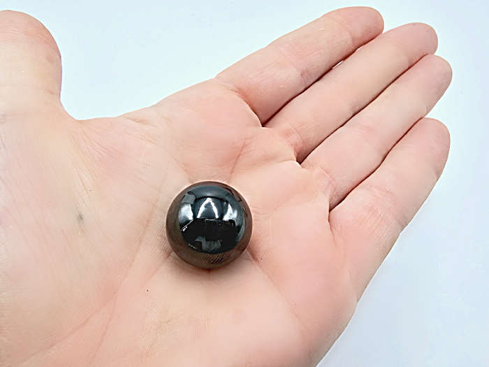 Hematite Sphere (2cm) (Balance &amp; Stability)