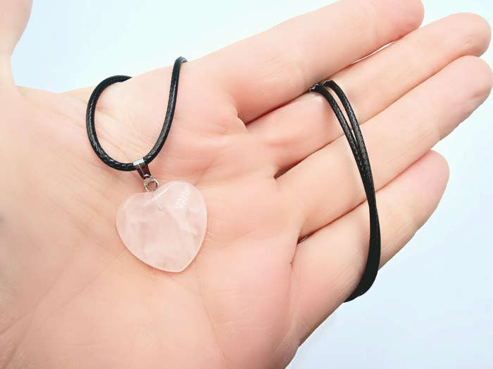 Necklace Heart Rose Quartz (1.5cm)