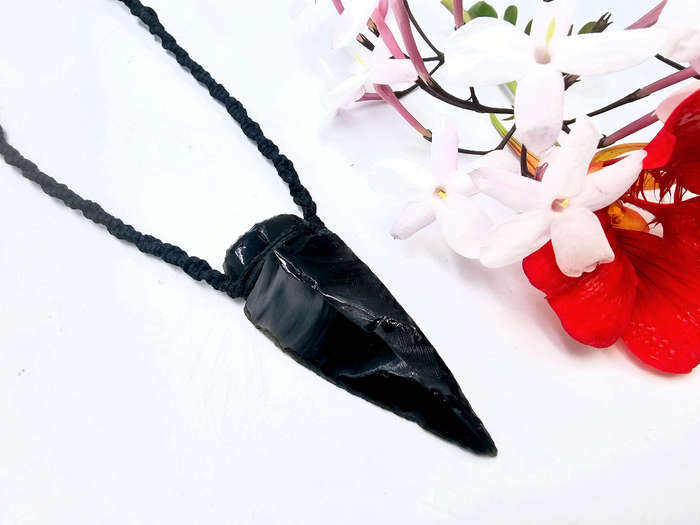 Obsidian Arrow Macrame Necklace
