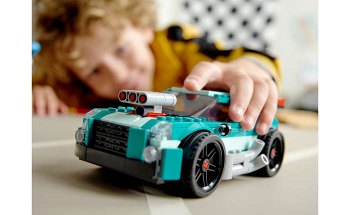 LEGO Creator 3-in-1 Street Racer