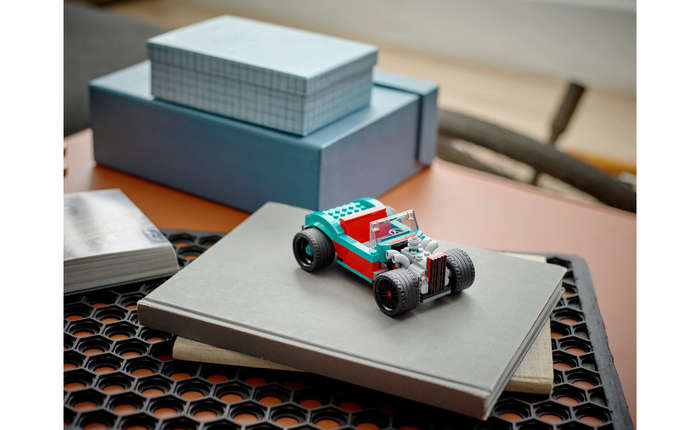 LEGO Creator 3-in-1 Street Racer