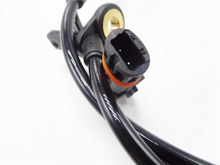 For Mercedes-Benz W164 GL320 ML320 ML350 Front Left / Right ABS Speed Sensor New