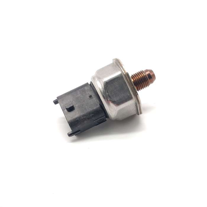 35PP3-1 NEW Oil Pressure Sensor Fit For Cummins Truck Car Accessaries 3 PIN