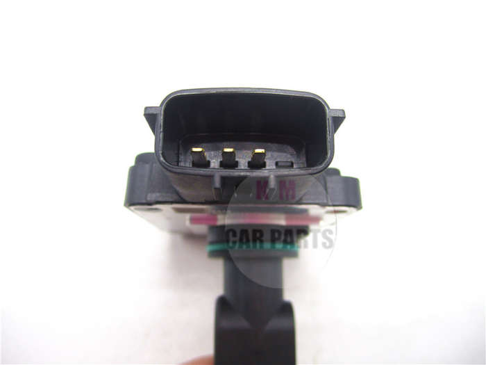 New Air Flow Meter For Holden Rodeo Nissan TF V6 3.2L 6VD1 3 pin AFH70M-19 AFM