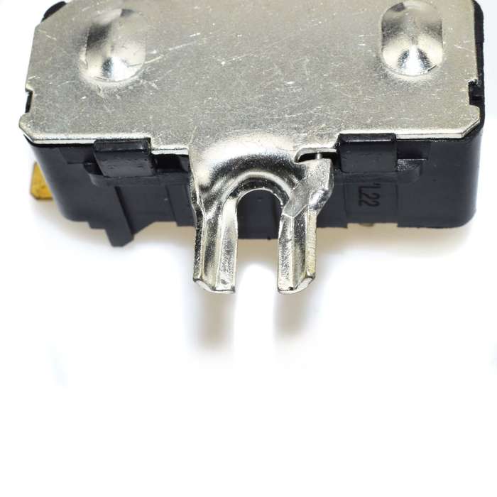 NEW 11395709 FUEL GAUGE INSTRUMENT CLUSTER VOLTAGE STABILIZER REGULATOR FOR VW