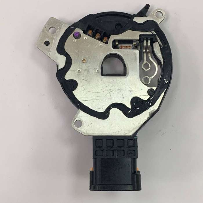 Original high quality ignition module OEM J568A