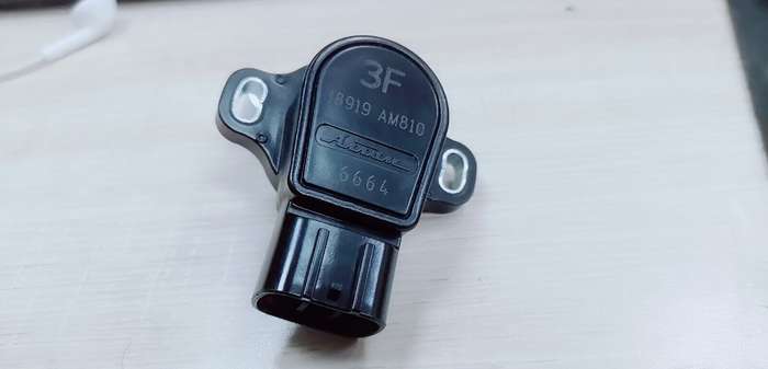 Original ACCELERATOR PEDAL CONTROL TROTTLE POSITION SENSOR FOR NISSAN