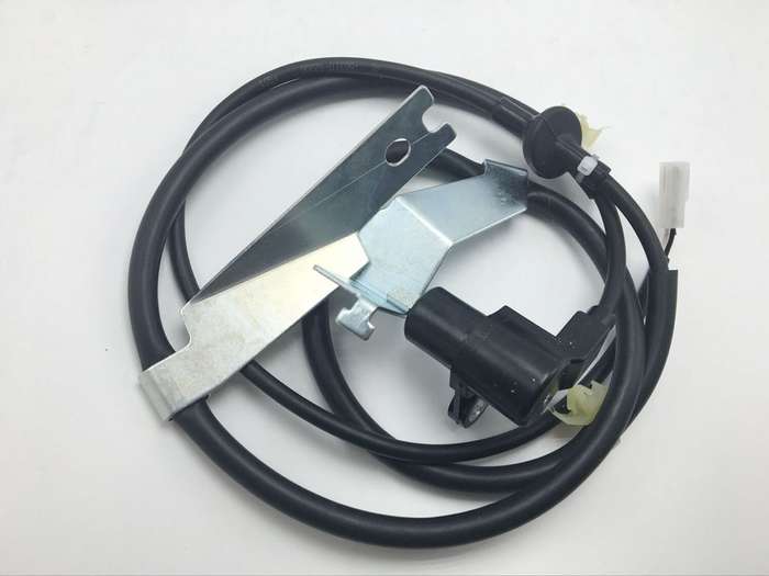 ABS wheel speed sensor 56310-62J00 For SUZUKI SWIFTIII M15A 1.5L M13A 1.3L