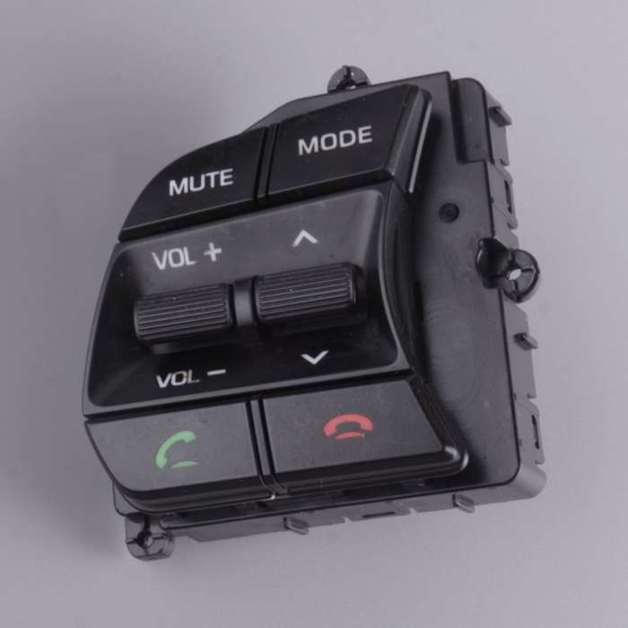 LH Cruise Control Steering Wheel Switch Button Fit for: Hyundai Sonata 2016-2019