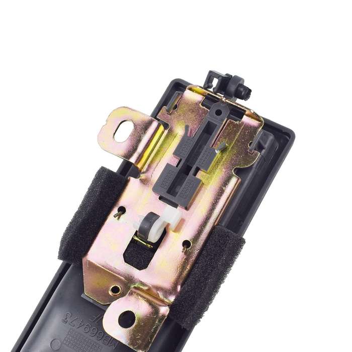 Tailgate Inner Handle MB774953 For Mitsubishi Pajero Montero MK2 V31 V32 V33 V43