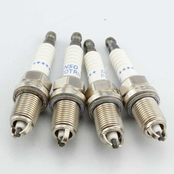 4x Denso PK20TR11 Spark Plug for Toyota Avalon Camry RAV4 Lexus ES300 9091901194