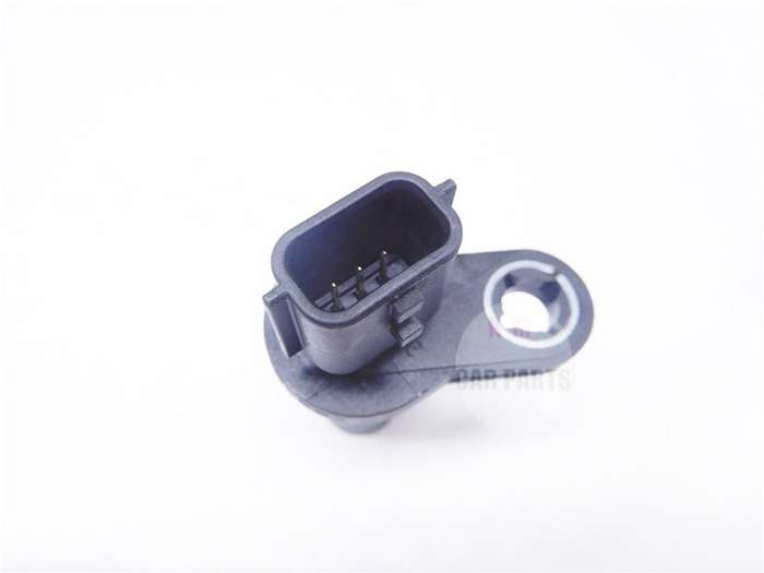 New Crankshaft Camshaft Crank Position RPM Sensor For Nissan Versa 1.6L Note