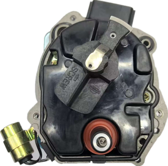 Ignition distributor 22100-73C00 22100- 82J00 Suitable for Nissan