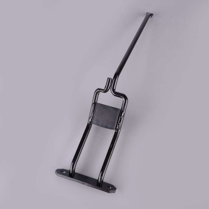 Radiator Latch Support Hood Catch Brace Fit For BMW 325i 325xi 328i 330i 335i li