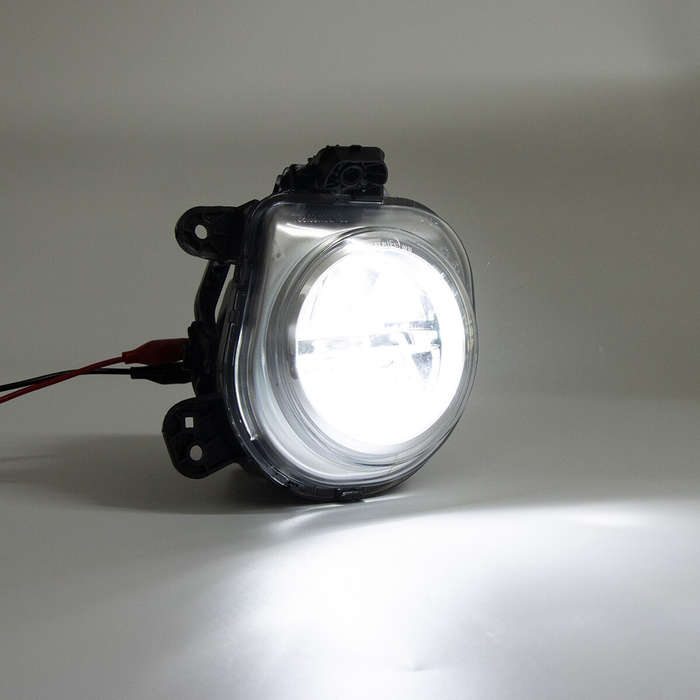 1X Front Left LED Fog Light Lamp for BMW X3 F25 X4 F26 X5 F15 F85 X6 F16 SUV