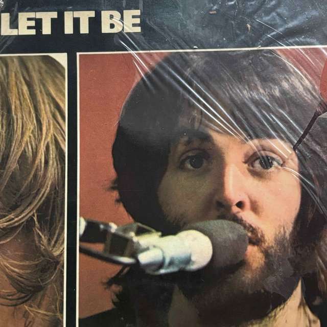 The Beatles : Let It Be : LP Cond. = VG sleeve = poor