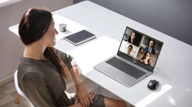 acer-laptop-extensa-15-gummyex-rth-enhanced-video-conferencing