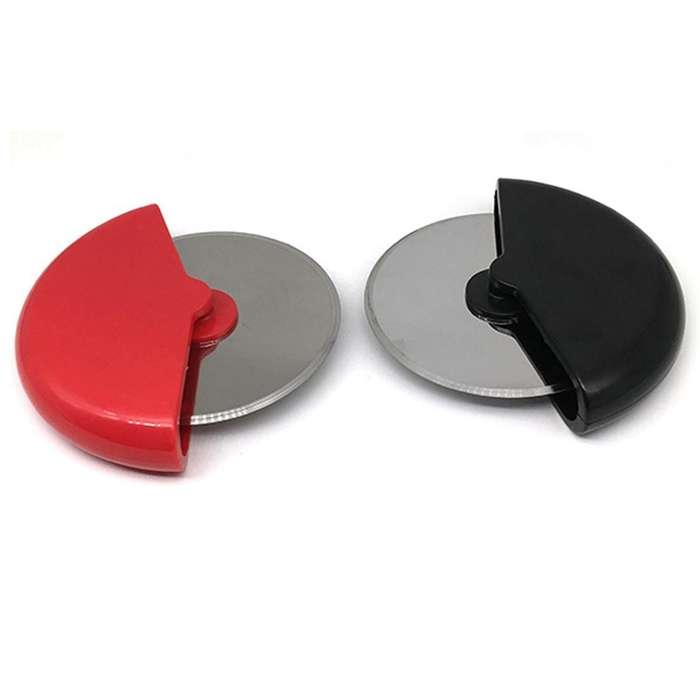 Pizza Cutter Wheel Baking Tool, Stainless Steel with Cover, Black
