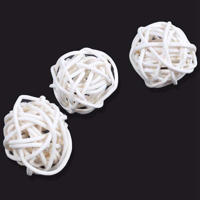 12 Pcs 3cm Rattan Wicker Ball for Wedding Decoration White