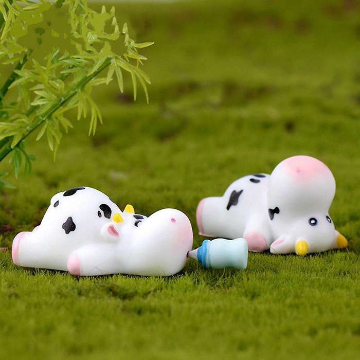 8pcs Micro-landscape Decorations Miniature Cow for Home Kitchen Cake