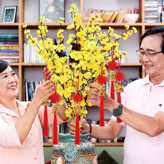 8 Pieces Chinese Knot Golden Chinese Year Of Tige Feng Shui Decor