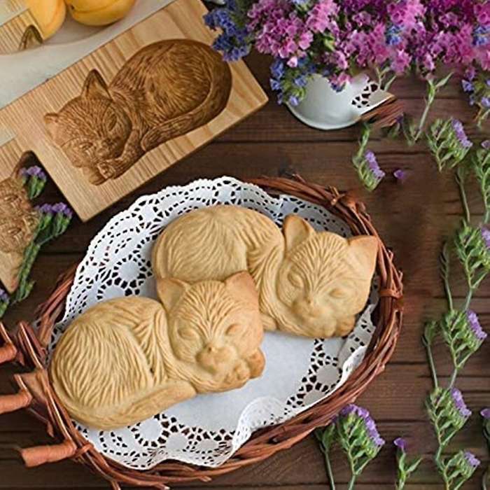 Cookie Mold Shortbread Mold Wooden Shortbread Mold(squirrel)