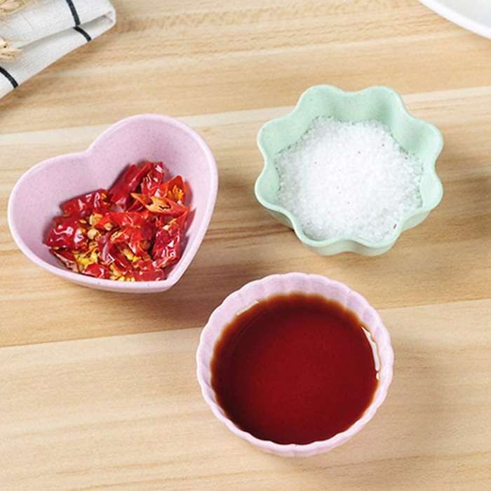 16pcs Wheat Straw Pickles Leaf Heart Round Mustard Tomato Sauce Bowl