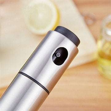 Stainless Steel Oiler Oil Spray Refillable Bottles Fuel Injector Sprayer Pot Gravy Boats Kitchen Too