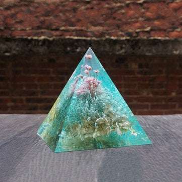 Super Pyramid Silicone Mould DIY Resin Decorative Craft Jewelry Making Mold DIY Jewelry