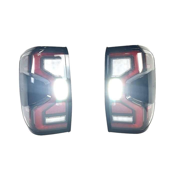 1 Pair Pickup Truck LED Tail Lights Tail Lamps Turn Signal Fog Lamp LED Taillight for T9 2022 2023