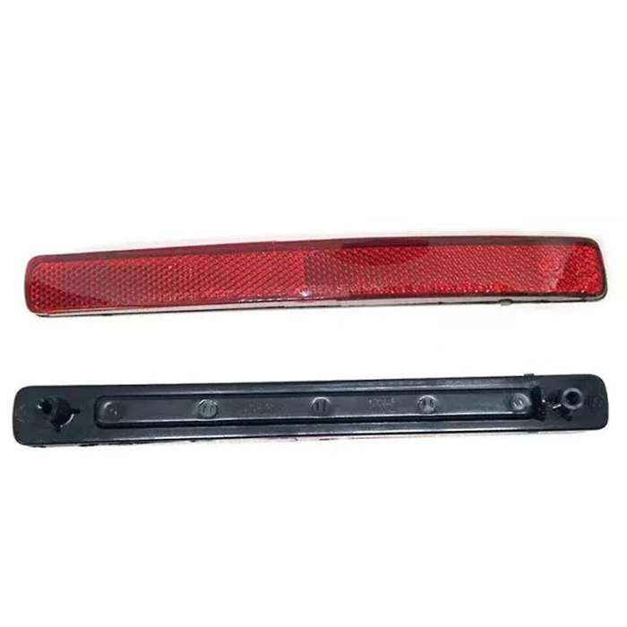 1 Pair Rear Bumper Reflector Assy Rear Bumper Brake Lights for 2006-2011 8390108B00 8390208B00