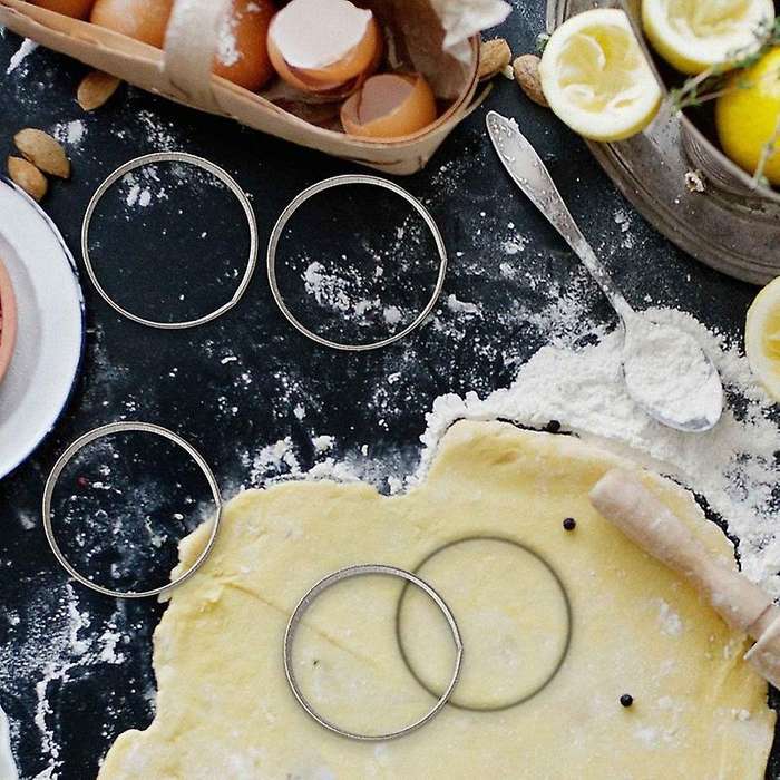 10pcs 4.5cm Round Stainless Perforated Seamless Tart Ring Quiche Ring Tart Pie Tart Ring with Hole