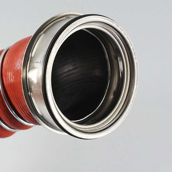11617799873 Turbo Charge Air Pipe Hose for E70 E71 X5 3.0Sd X6 35D