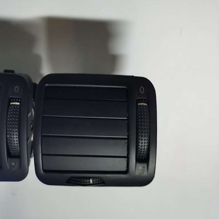 1pcs for B5 2000-2005 Heating and Cooling Air Conditioning Outlet Air Outlet Grille 3b0819704,right