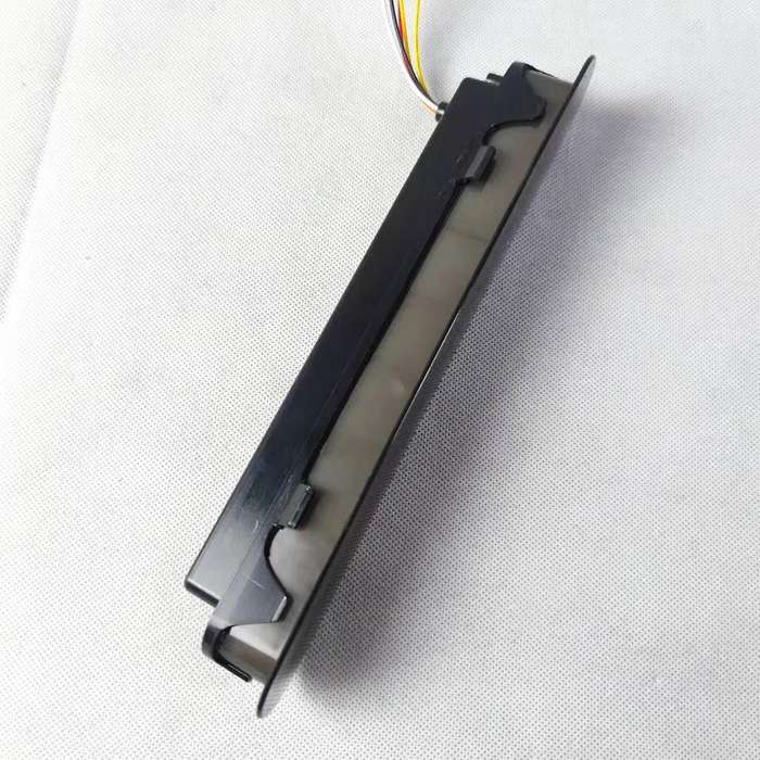 1Pcs Led Rear Bumper Reflector Light for 2005-2014 Brake Fog Lamp Brake Flowing Light