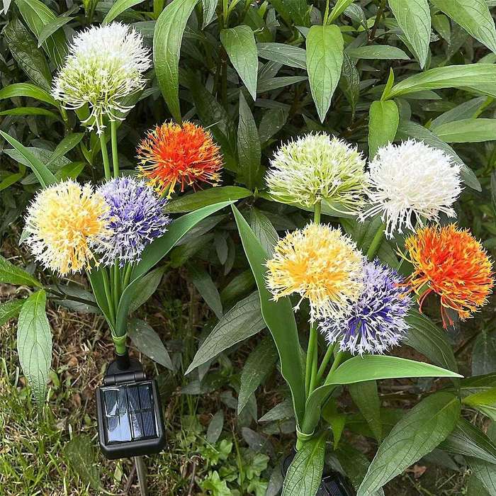 1PCS Solar Outdoor Lights Decorative,5 Head Solar Swaying Flowers IP65 Waterproof Solar Powered Lig