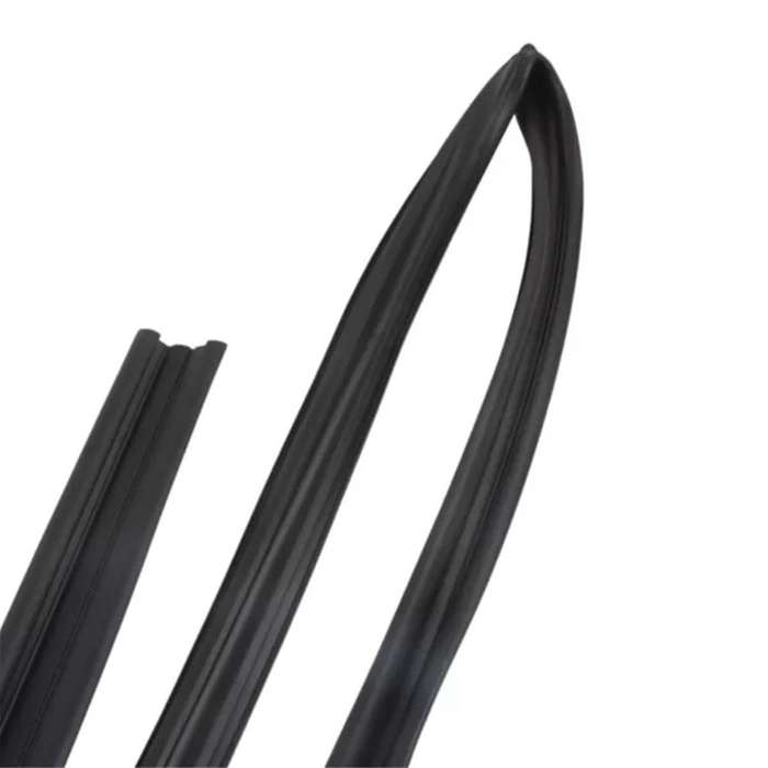 Door Glass Run Sealing Strip for Land Cruiser LX450 Weatherstrip 68141-60010 68151-60010 68142-6001
