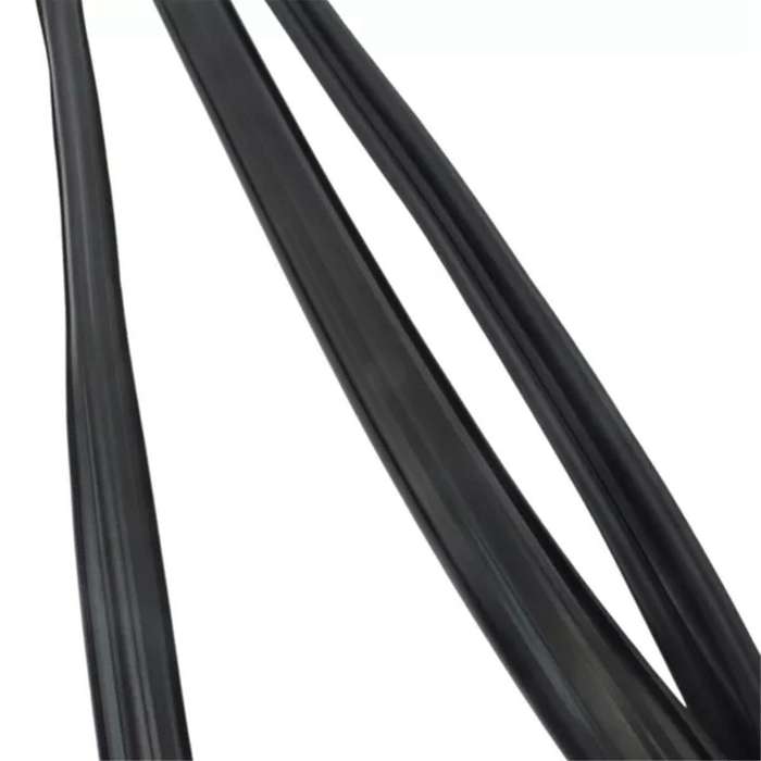 Door Glass Run Sealing Strip for Land Cruiser LX450 Weatherstrip 68141-60010 68151-60010 68142-6001