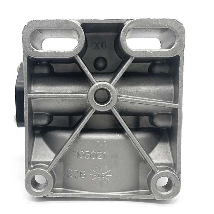 Excavator Parts Hand Priming Pump Fuel Filter Mounting Base for Doosan Dx150-9c Dx200 Dx215-9c Dx260