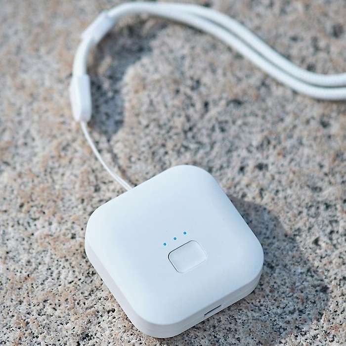 Air Purifier Necklace Around The Neck, Wearable Air Purifier White