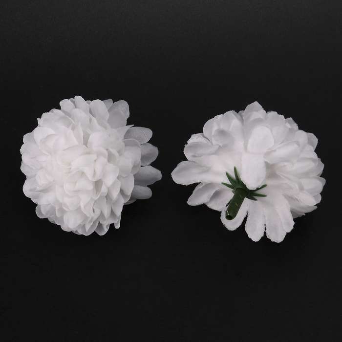30 Pcs Carnations Artificial Flower Silk Spherical Heads White