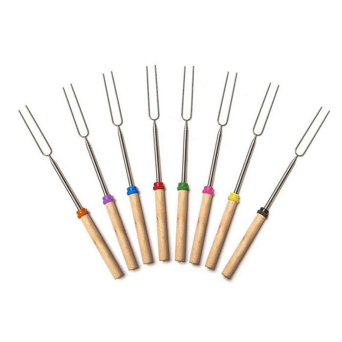 8 Marshmallow Baking Sticks Can Extend 32.4 Inches (about 82.5 Cm)