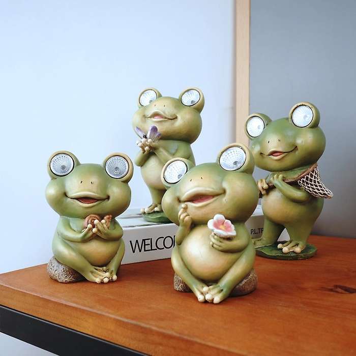 Solar Powered Garden Lights Frog Shaped Statue 8x8x15cm