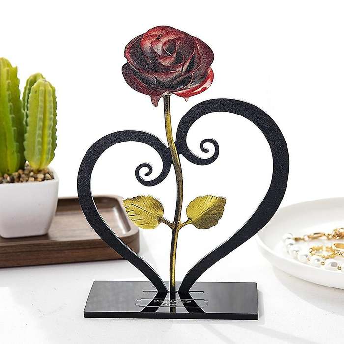 Metal Rose Heart-shaped Stand with Lights Valentine's Day Gift (a)