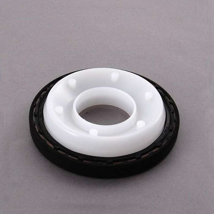 Engine Crankshaft Seal Ring 11117511396