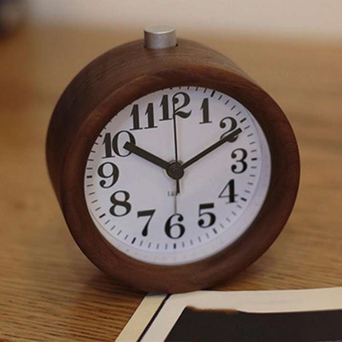 Wooden Clock Snooze Bedside Kids Alarm Clock Circular Wood