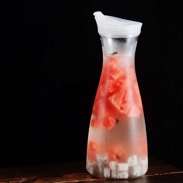 2pcs 1l Plastic Water Carafes with White Flip Tab - Food & Recyclable Shatterproof Pitchers -
