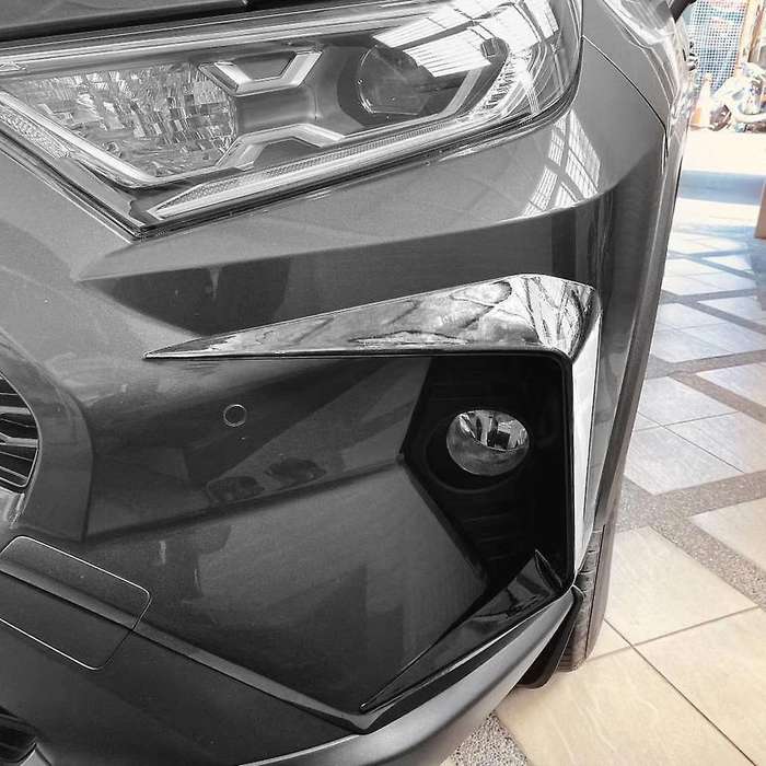 2Pcs Front Foglight Eyebrow Eyelids Cover Trim Fog Light Lamp Protector for Carbon fiber pattern