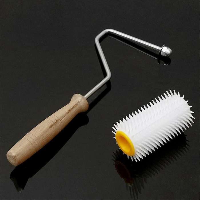 2pcs Premium Wooden Handle Hive Uncapping Needle Roller for Beekeeping