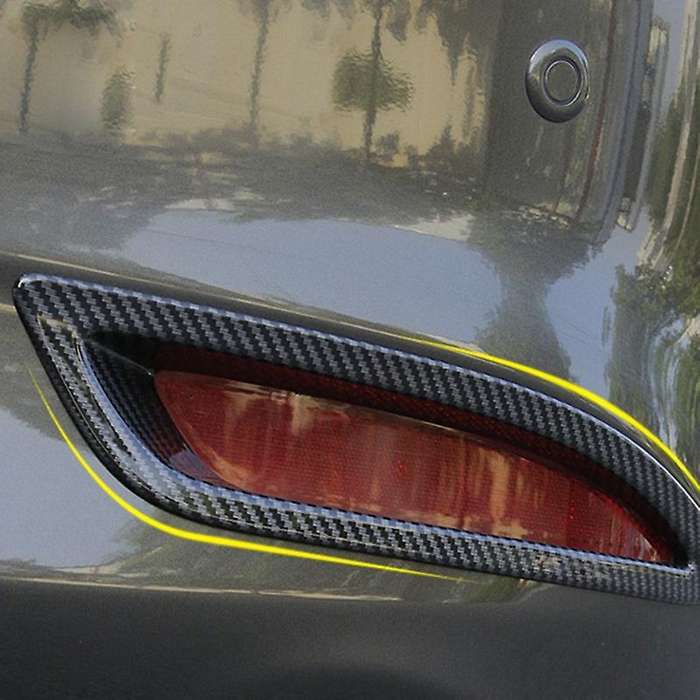 2Pcs Rear Fog Light Frame Cover Trim for 2018-2020 6 (ABS Carbon Fiber Color)
